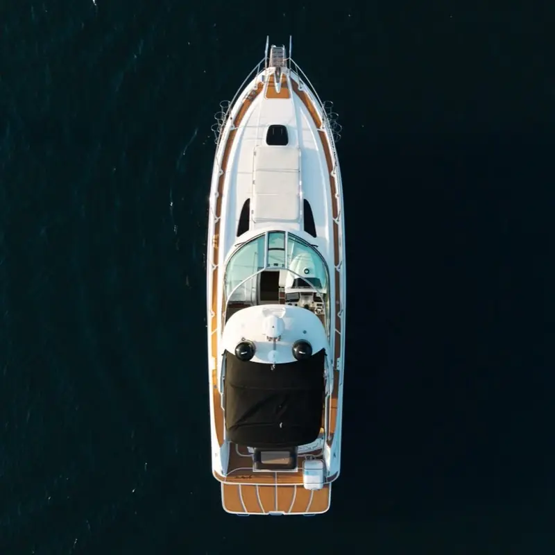 A Sea Ray 355 seen from directly above, bow pointing up